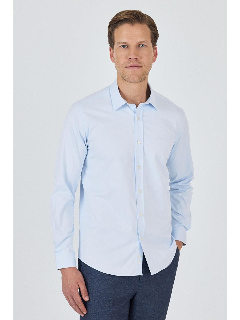 Mavi Uzun Kol Düz Bez Ayağı Sert Yaka Cepsiz Pamuklu Classic Slim Fit Gömlek 1004250211-2