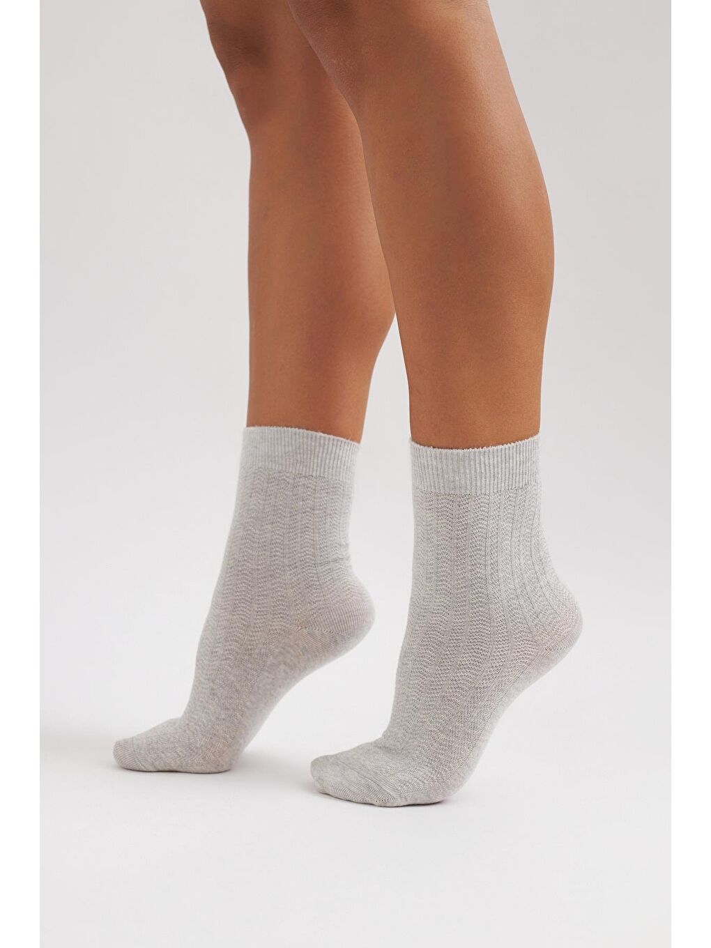 Kadın Desenli Soket Çorap Açık Gri