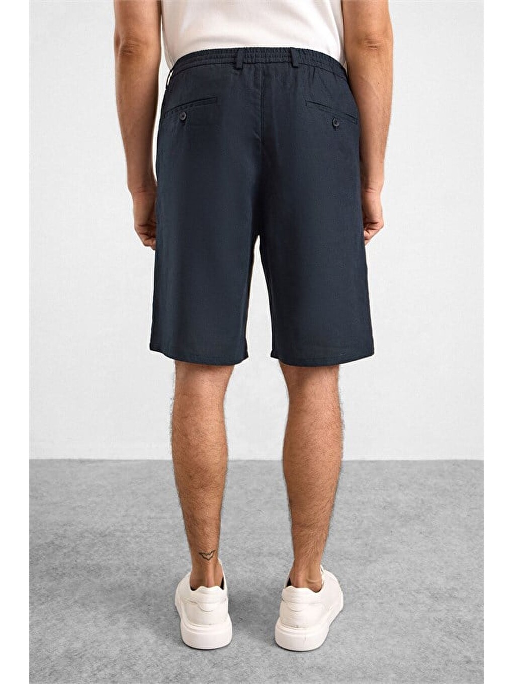 Lacivert Regular Düz Twill Yarım Lastikli Şort-3