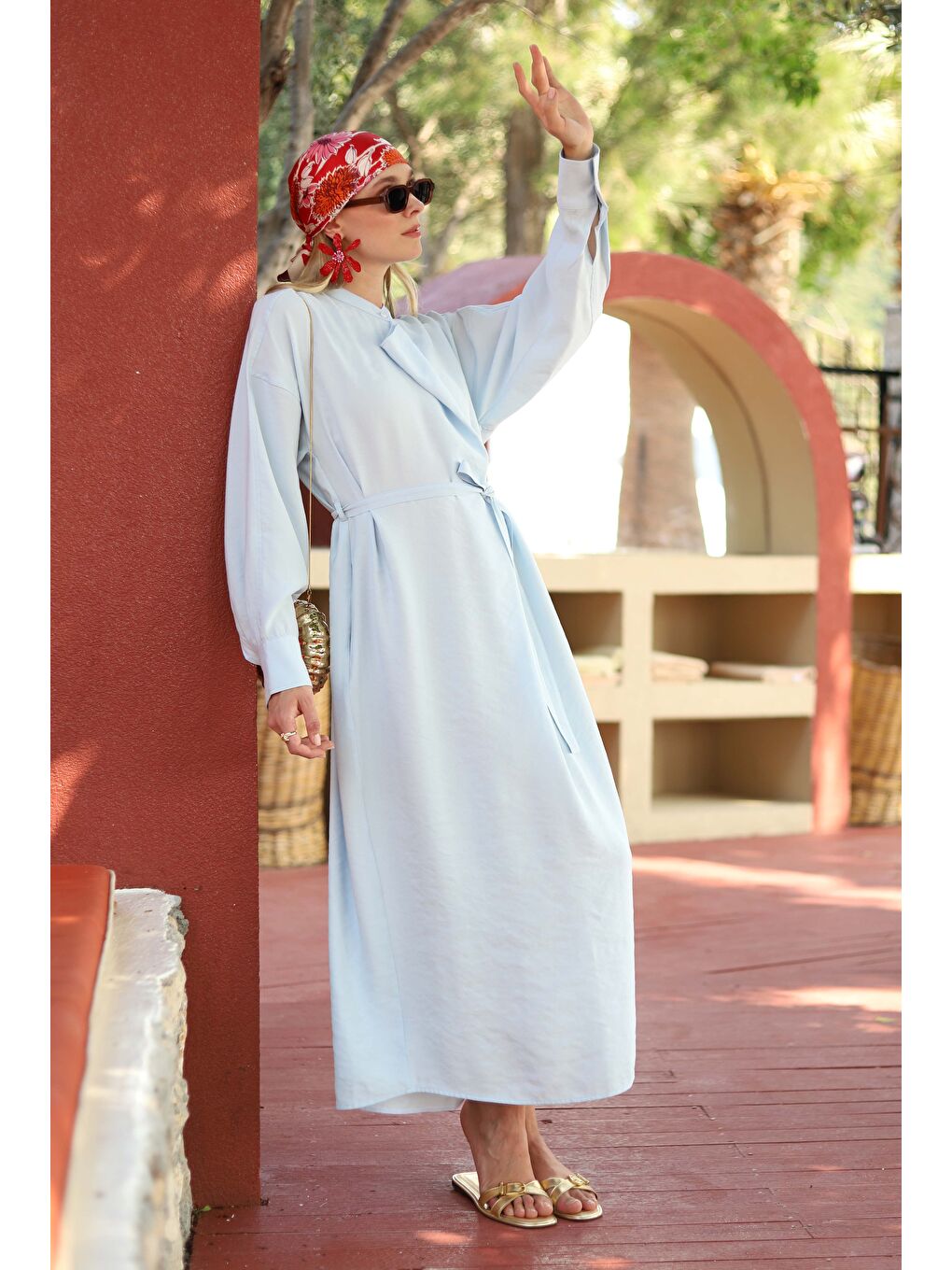 Yakası Geniş Pile Detaylı Elbise Buz Mavi