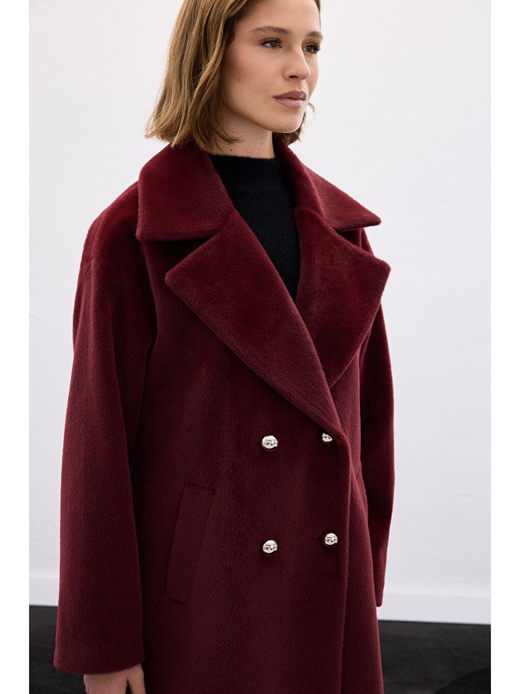Düğme Detaylı Uzun Kaban - Bordo-4
