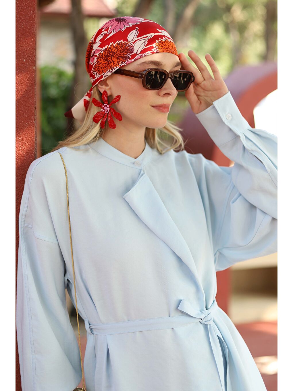 Yakası Geniş Pile Detaylı Elbise Buz Mavi-1