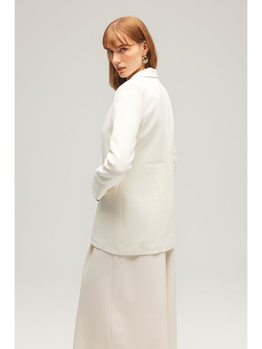 Ekru Kadın Tek Düğmeli Dokuma Kruvaze Blazer Ceket - Kuşaklı-3