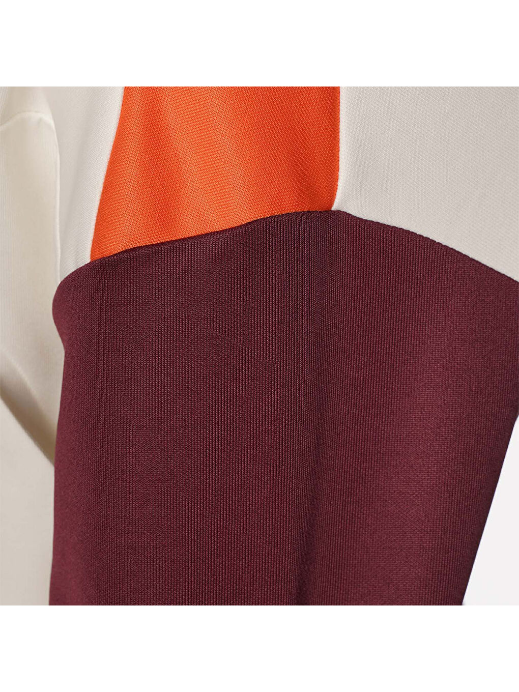 Jerome Kadın Beyaz Dik Yaka Sweatshirt-3