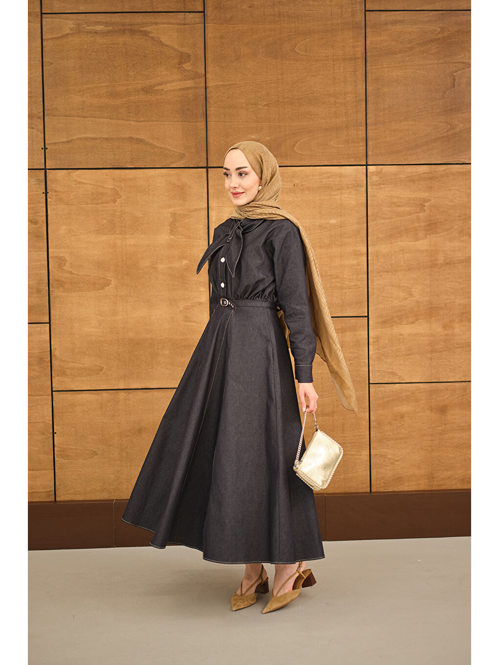 Kadın Süs Dikiş Detay Kemerli Elbise Lacivert-4