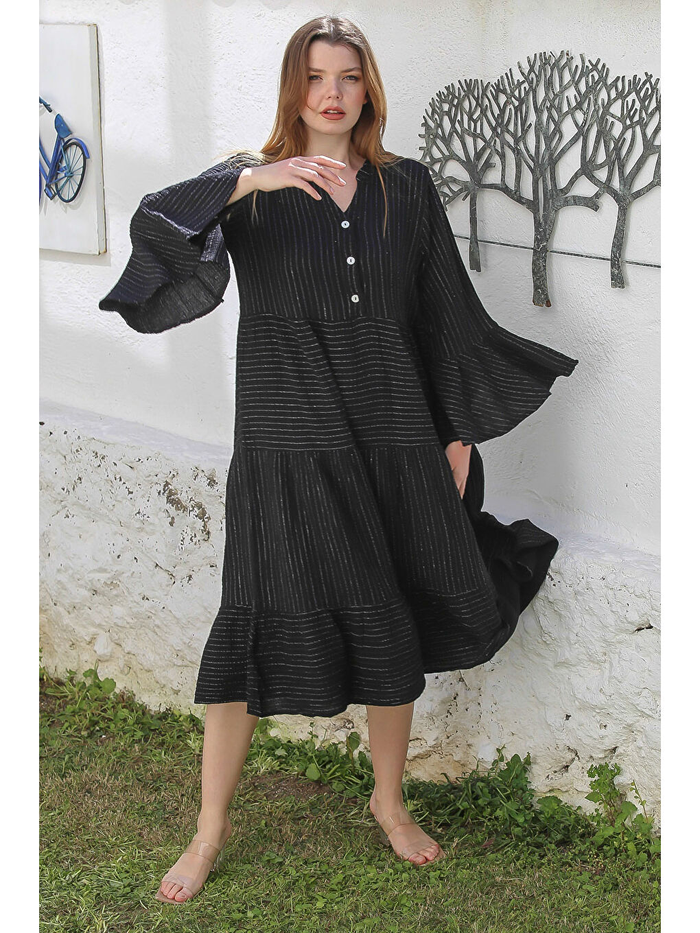 Siyah Hakim Yaka İspanyol Kol Çizgili Yıkamalı Etek Ucu Fırfırlı Casual Dokuma Elbise 125 53