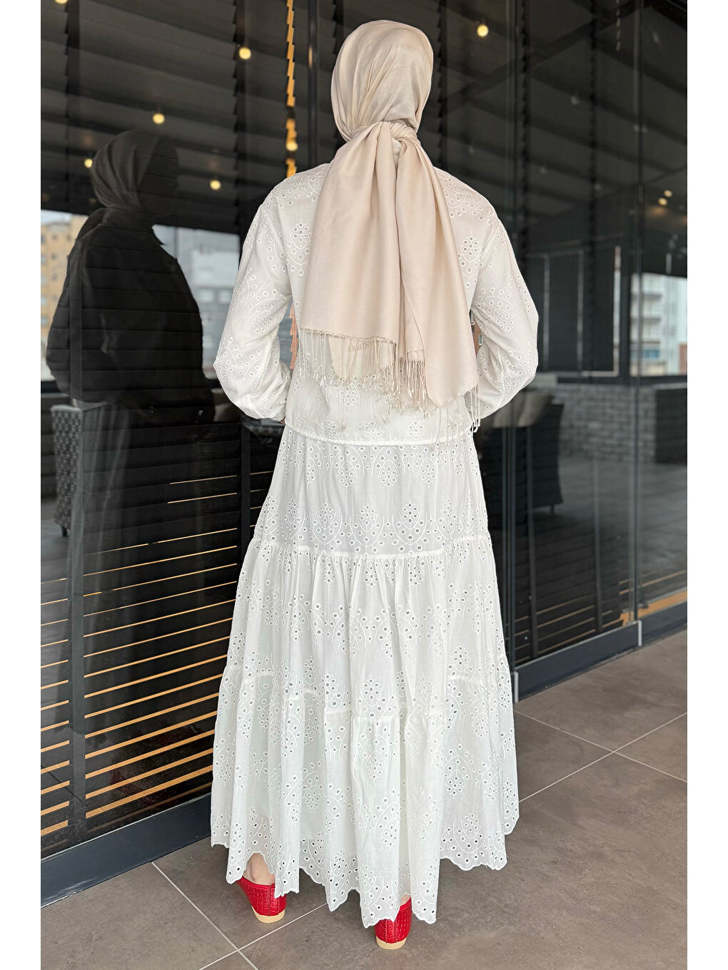 Ekru Kadın Taşlı Ve Fistolu Gömlek Etek Tesettür İkili Takım-7