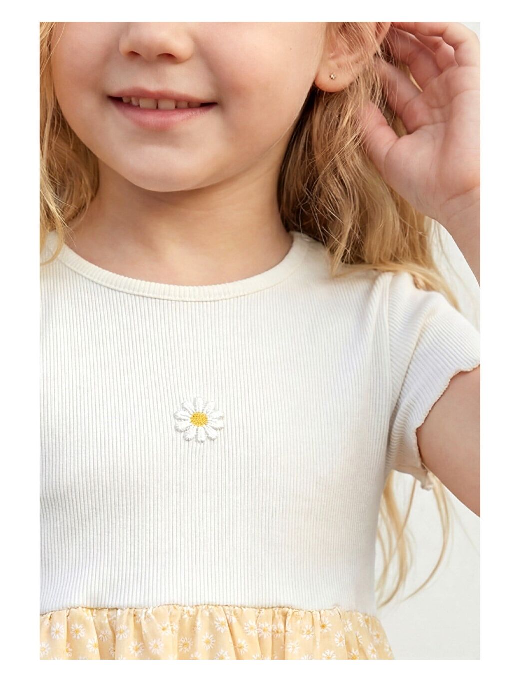 Kız Çocuk Pamuklu Ekru Sarı Papatya Detaylı Elbise - Desenli Balon Etekli-3