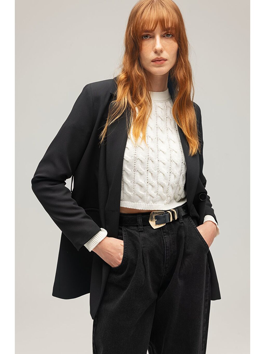Siyah Kadın Tek Düğmeli Dokuma Kruvaze Blazer Ceket - Kuşaklı-1