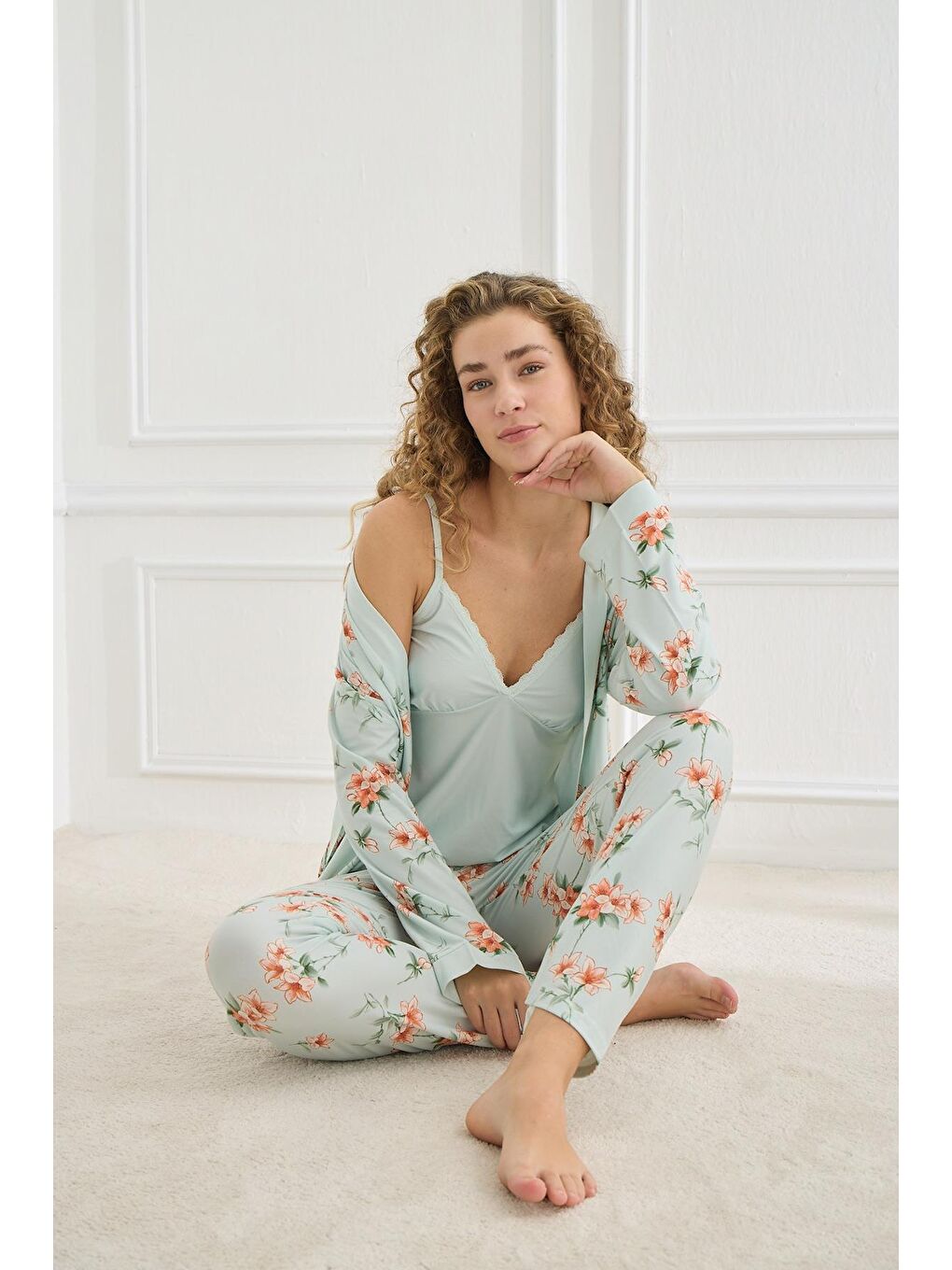 Yeşil Kadın Çiçek Desenli İp Askılı Sabahlıklı 3'Lü Pijama Takım | Mint 30201-948-1