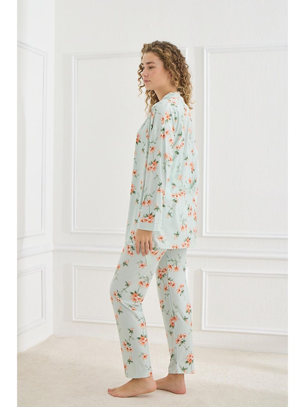 Yeşil Kadın Çiçek Desenli İp Askılı Sabahlıklı 3'Lü Pijama Takım | Mint 30201-948-2