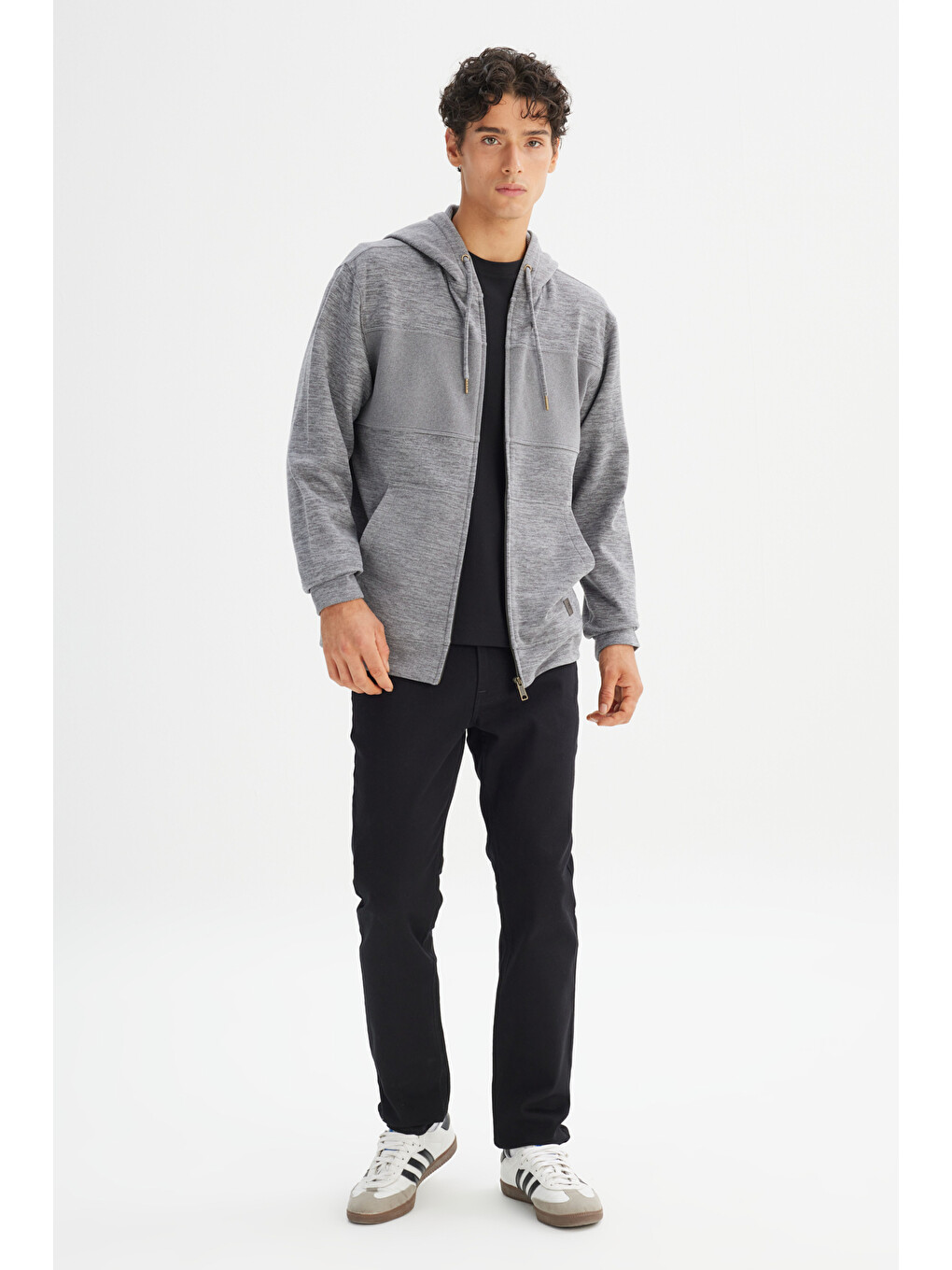Gri Regular Fit Kapüşonlu Cepli İçi Polarlı Erkek Fermuarlı Sweatshirt Hırka-1