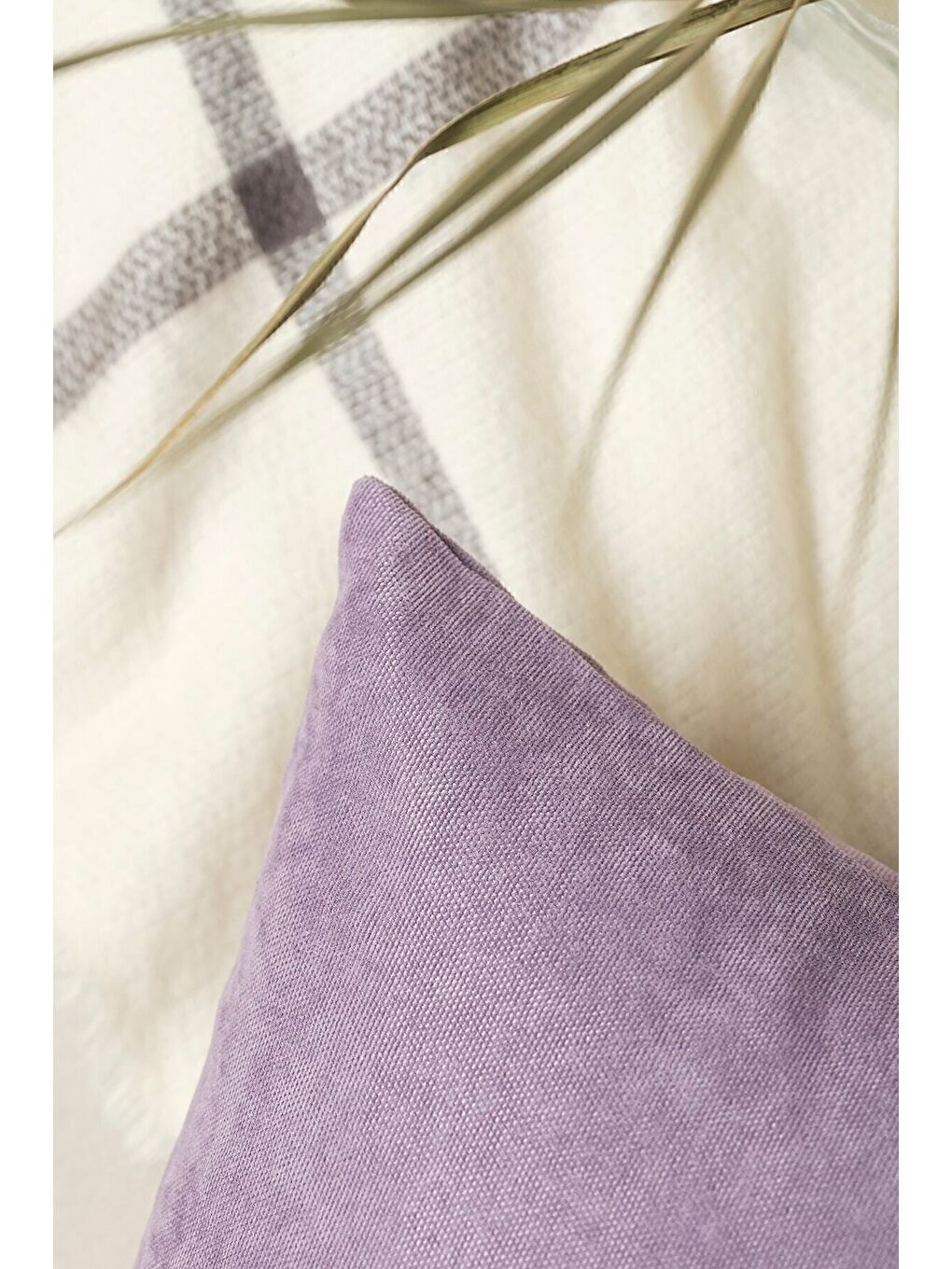 Panoroma Süet Dokulu Düz Punch (Panç) İçin Uygun Lila 40x40 Dekoratif Kırlent Kılıfı-2