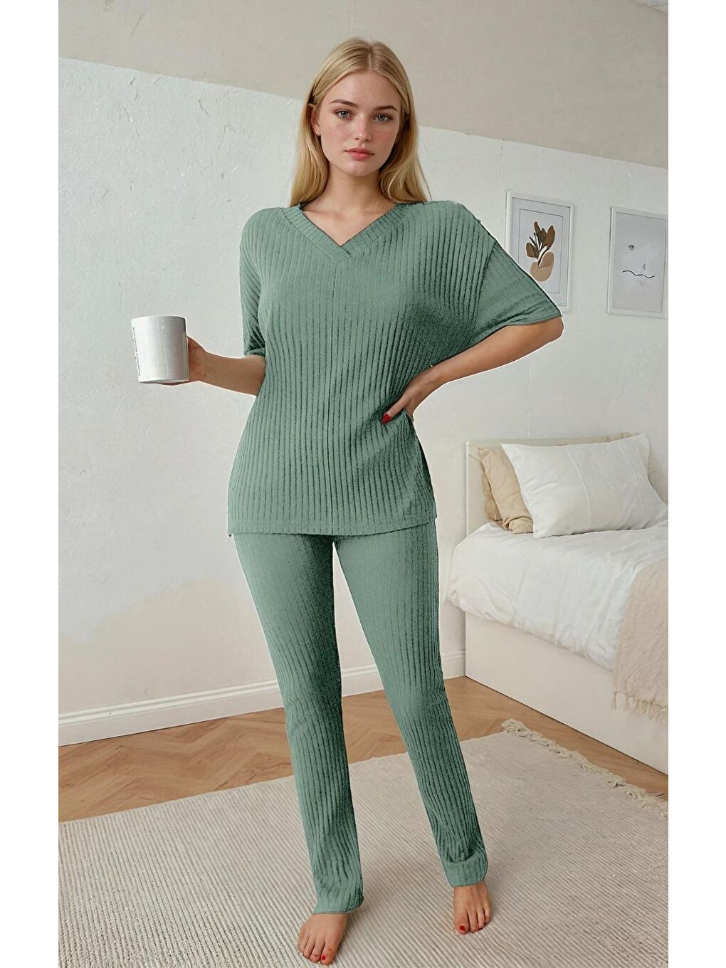 Yeşil Raporlu Kumaş Kısa Kol Pijama Takım