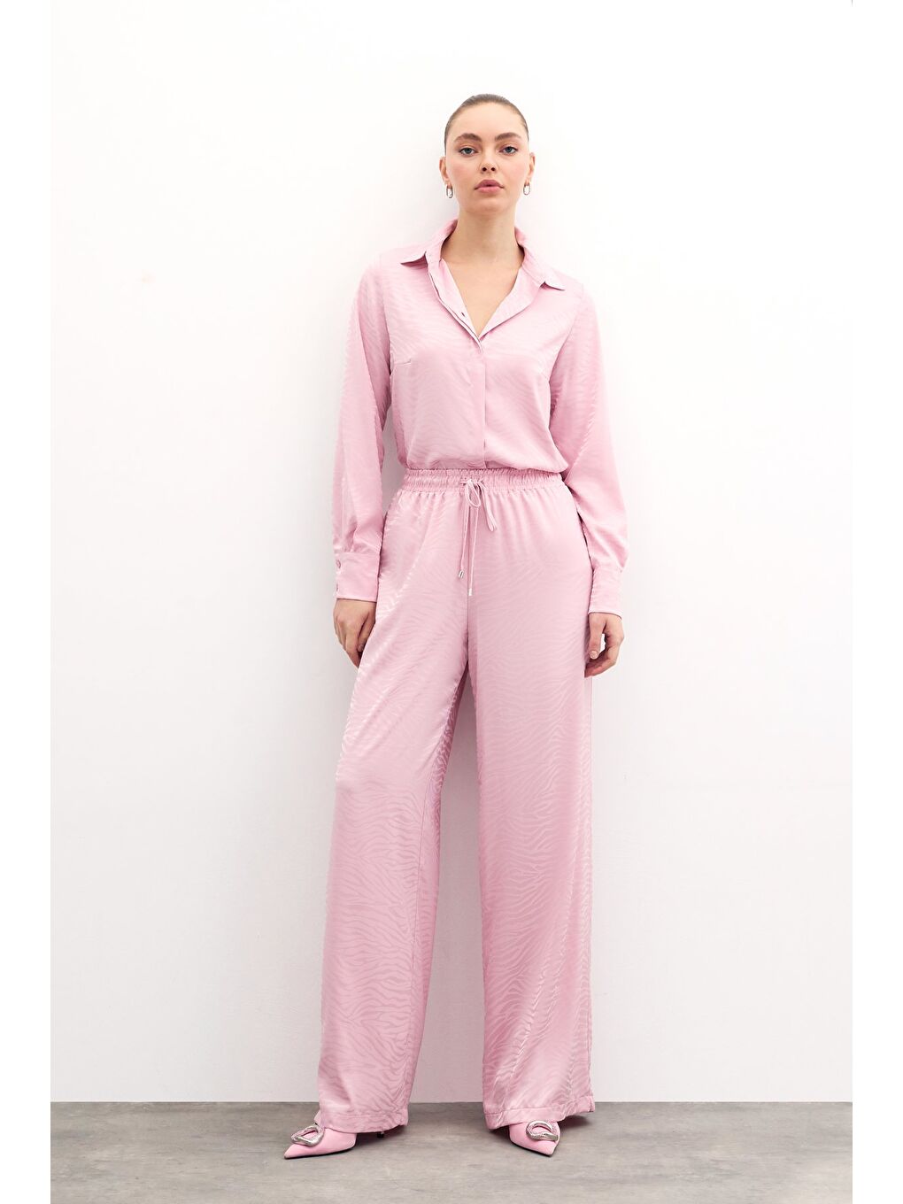 Pembe Zebra Desenli Salaş Pantolon - Pudra-2