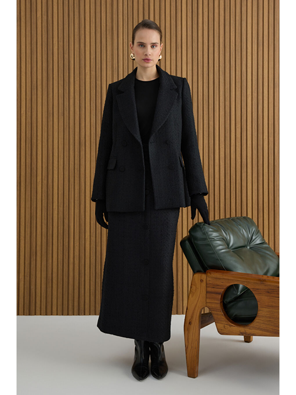 Siyah Önden Düğmeli Tweed Kumaş Etek-1