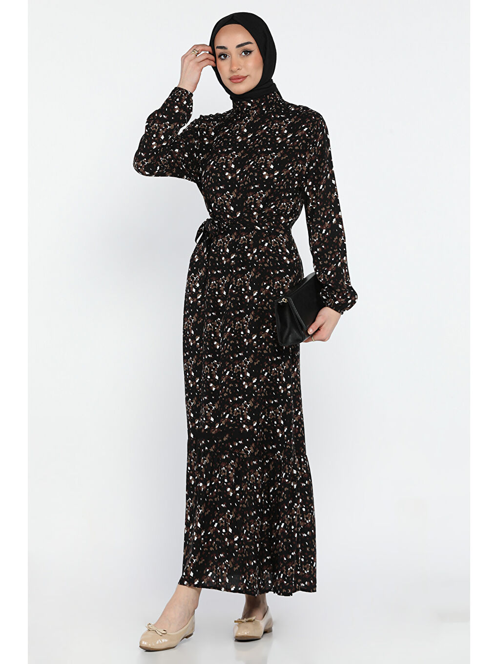 Siyah Bel Kuşaklı Desenli Viskon Tesettür Elbise-2