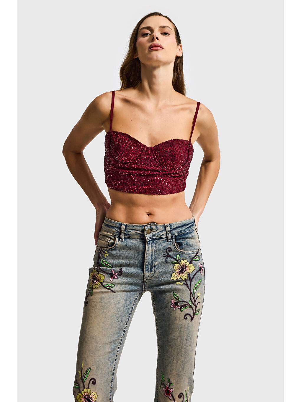 Kadın Bordo Renk Pul Payet Detaylı Askılı Büstiyer-3