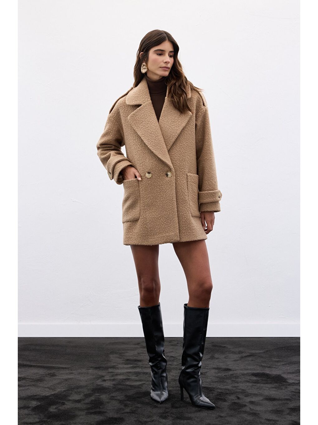 Kahverengi Buklet Kısa Kaban - Camel-4