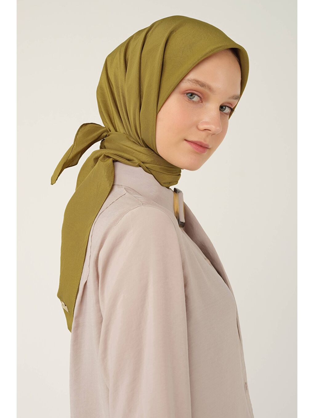 Yeşil Soft Kraş Eşarp Olive-1