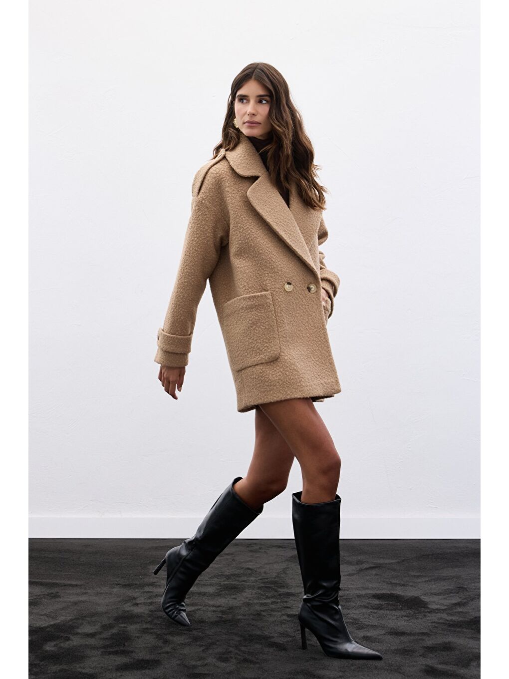 Kahverengi Buklet Kısa Kaban - Camel-6