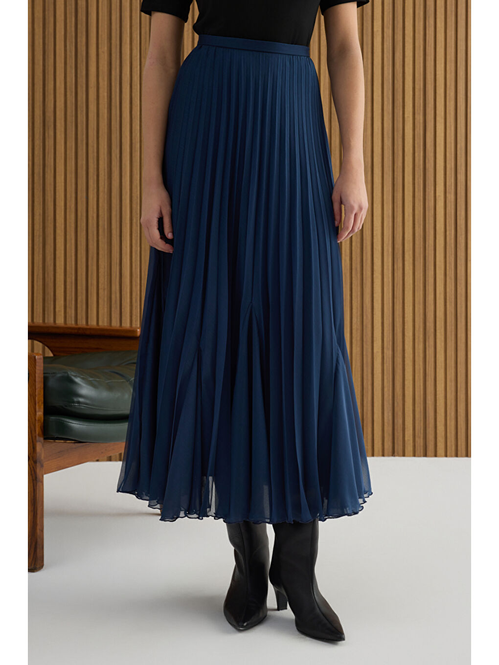 Lacivert Volanlı Pilise Etek-2