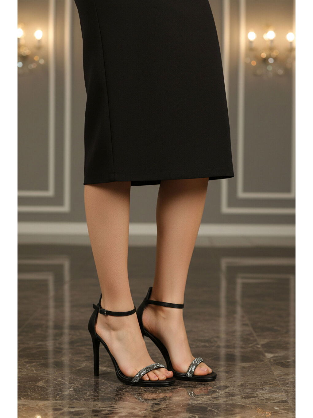 Siyah Taş İşlemeli İnce Uzun Topuklu Kadın Abiye Ayakkabı 655527 Z-2