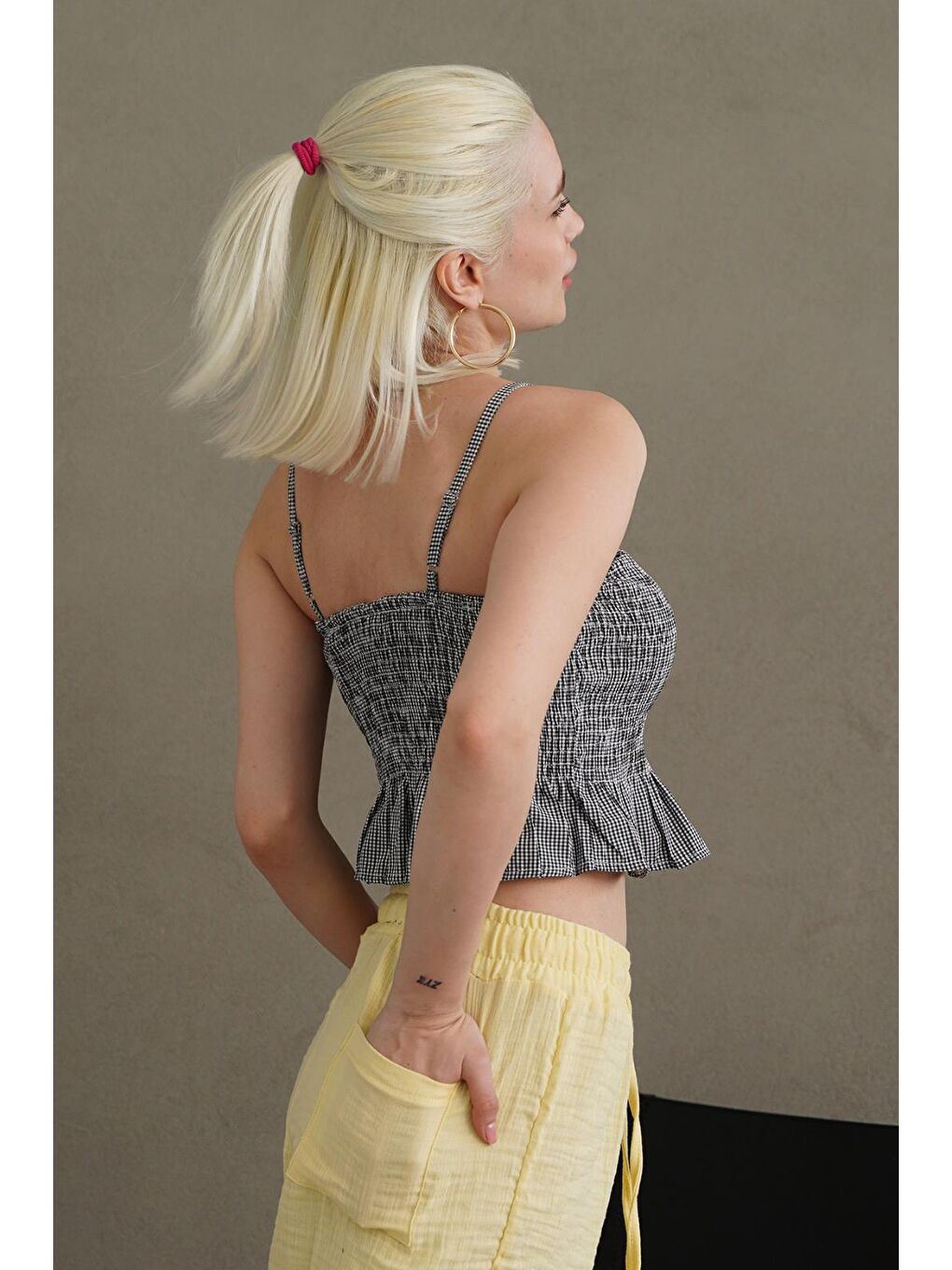 Siyah Ayarlanabilir Askı Pötikareli Crop Mg2371-7