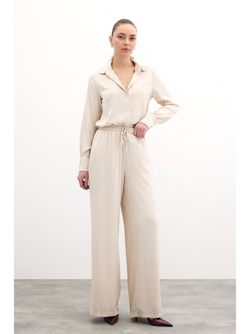 Bej Zebra Desenli Salaş Pantolon - Taş