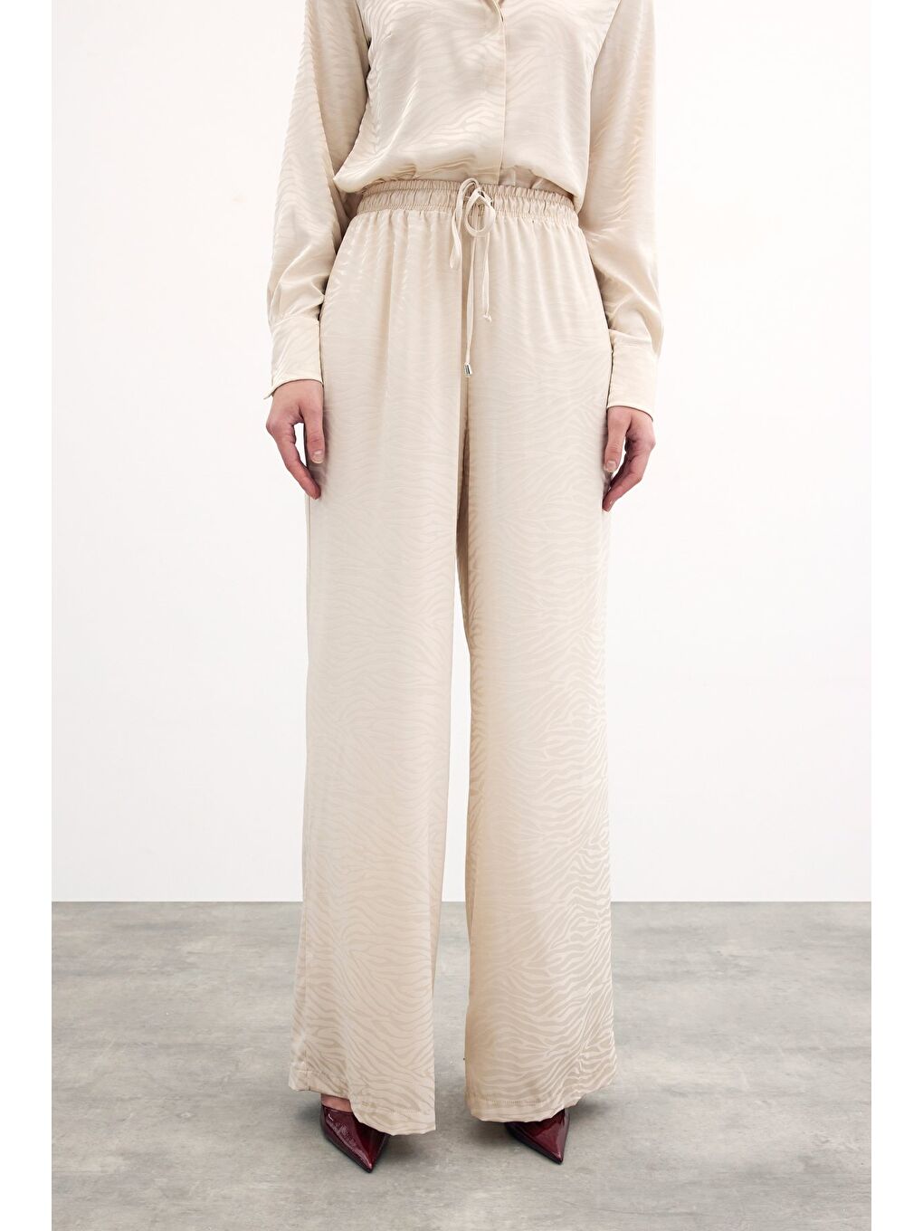 Bej Zebra Desenli Salaş Pantolon - Taş-3