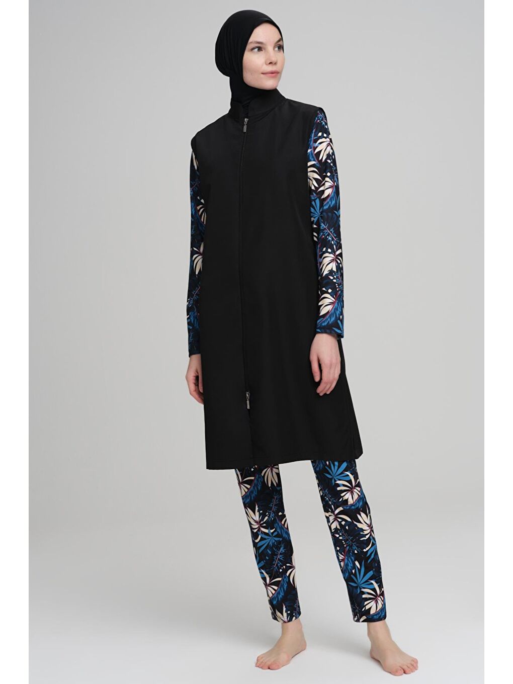 Mavi Yaprak Desenli Siyah Jileli 3 Parça Tam Tesettür Mayo Takımı 2226
