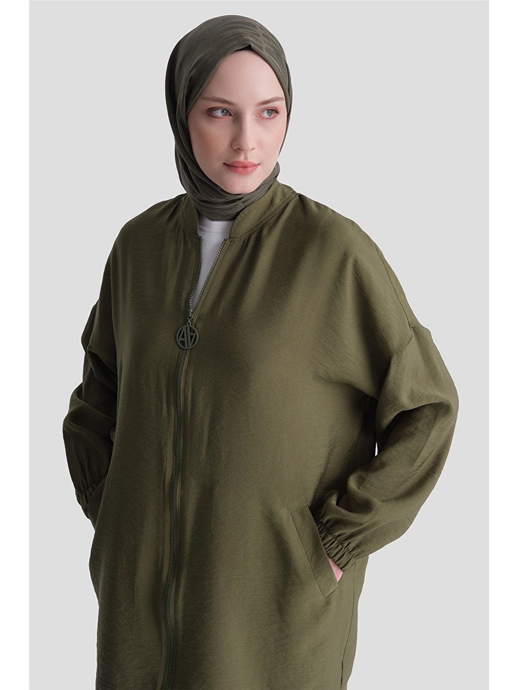 Fermuar Detaylı Takım Haki-3