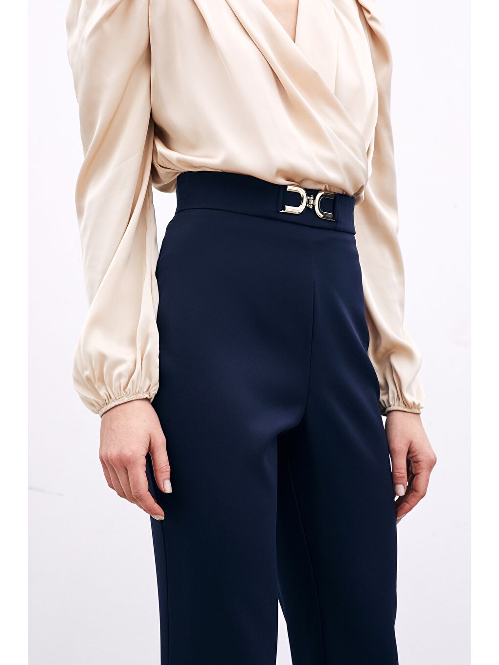 Aksesuar Detaylı Pantolon - Lacivert-3