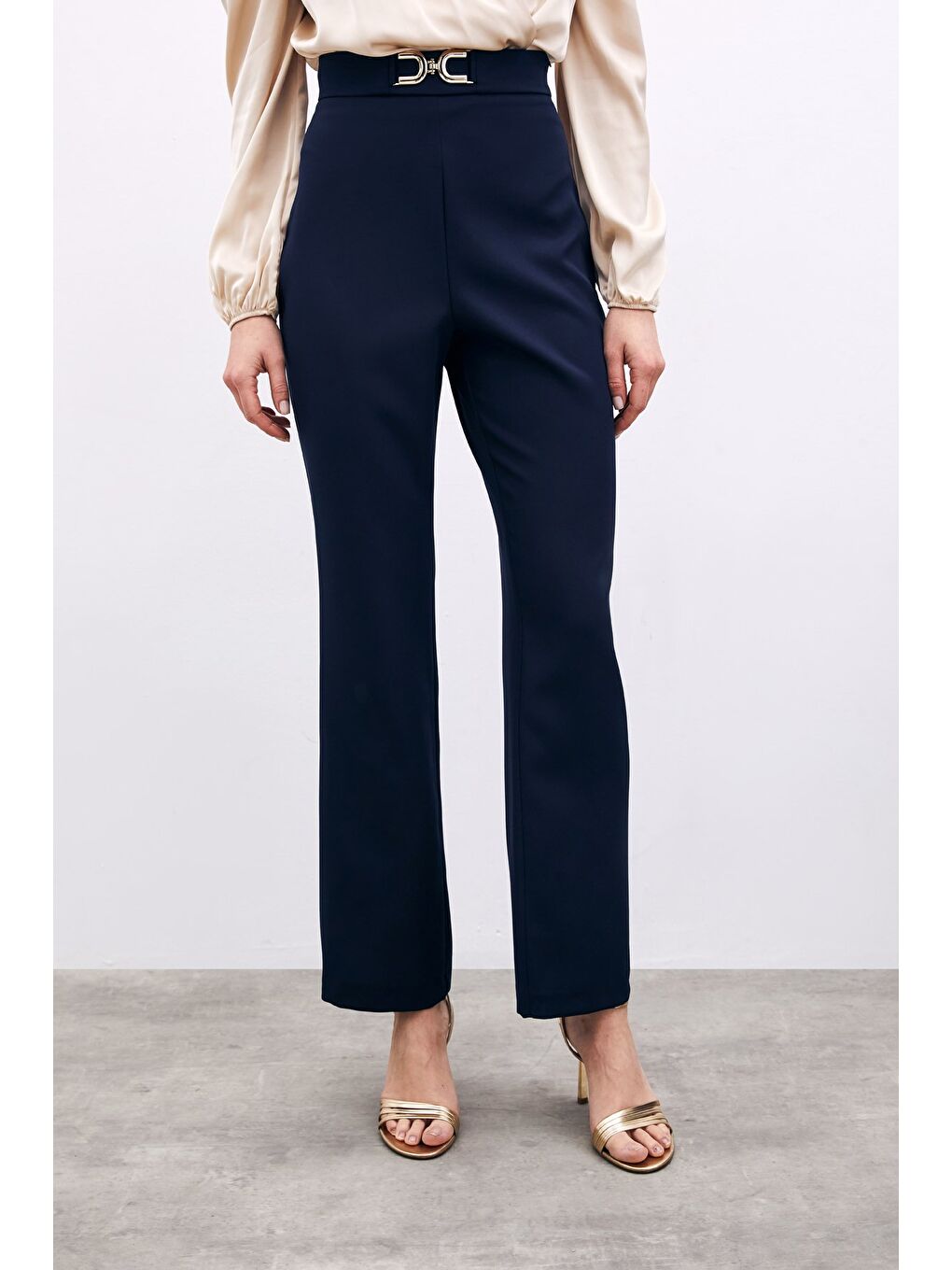 Aksesuar Detaylı Pantolon - Lacivert-4