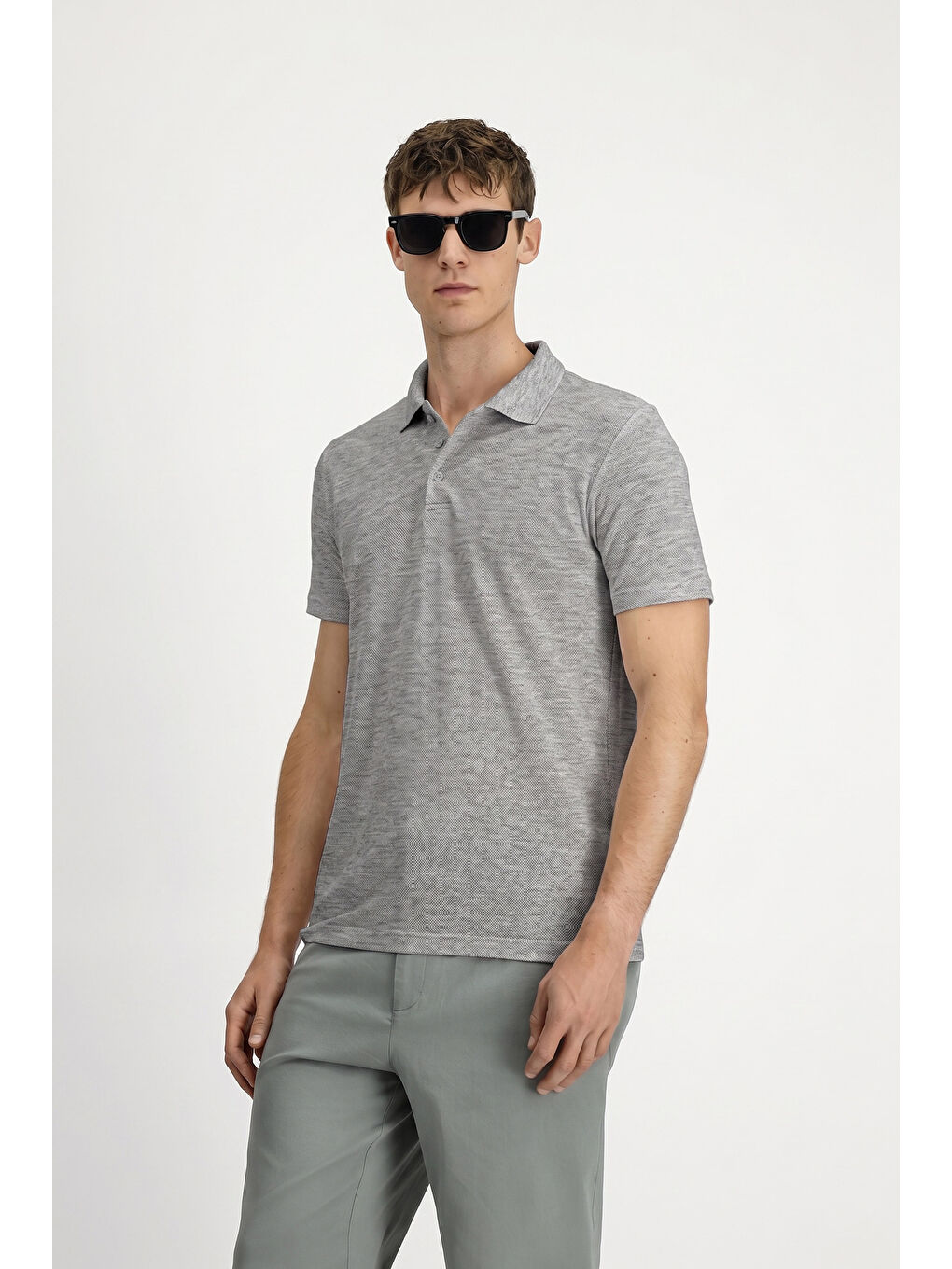 Gri Erkek Polo Yaka Regular Fit Nakışlı Pamuklu T-shirt