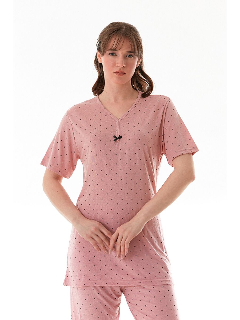 Pembe Yıldız Desenli Kısa Kol Büyük Beden Kapri Pijama Takımı-1