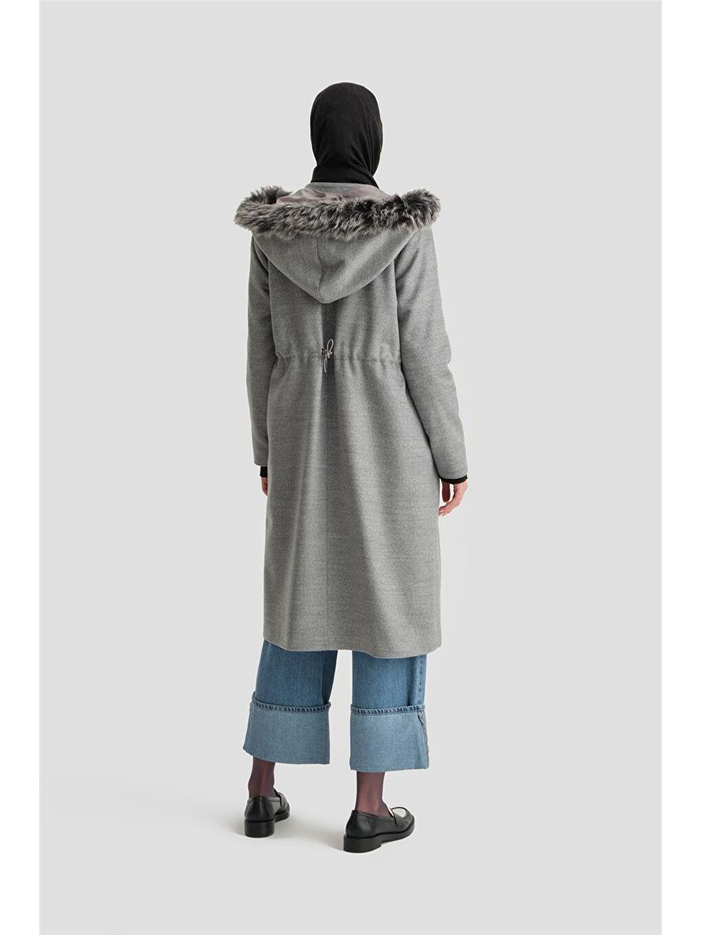 Kapüşonu Kürklü Kaban 24K7616 Gri-4