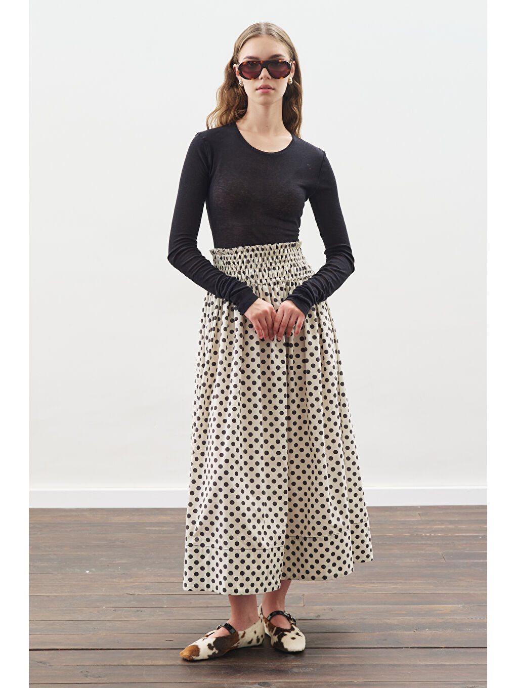 Puantiyeli Beli Büzgülü Etek Ekru-4