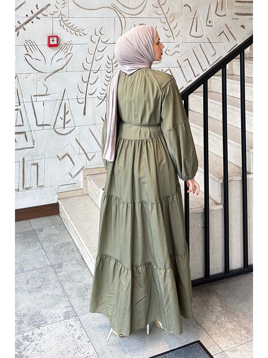 Kat Detaylı Bağlamalı Elbise Haki-3