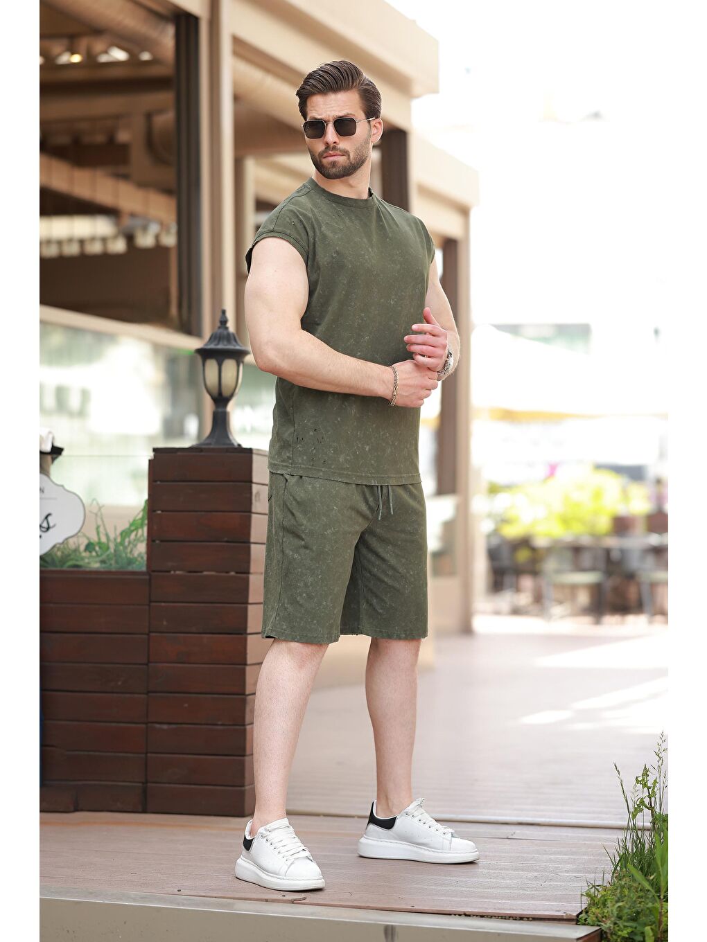 Haki Basic Erkek Yırtık Detaylı Şort T-Shirt Takım E7319-1