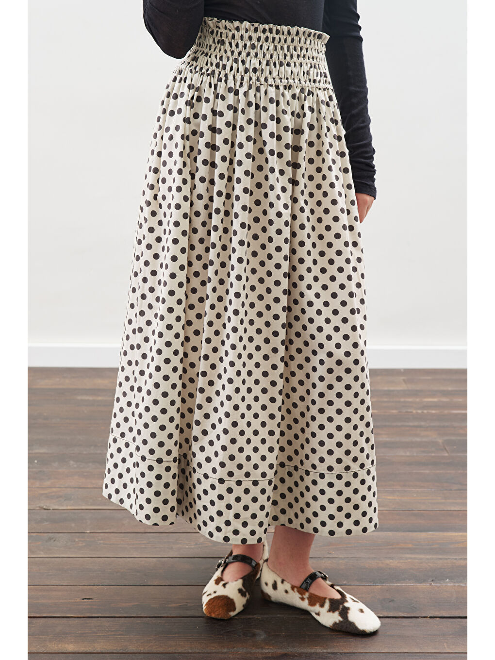 Puantiyeli Beli Büzgülü Etek Ekru-5