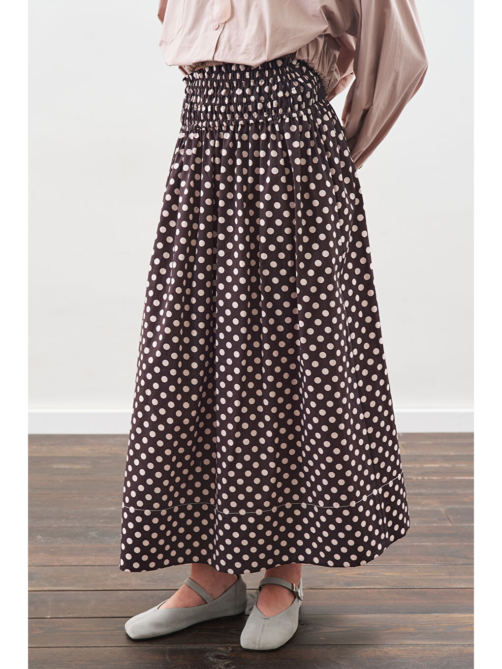 Puantiyeli Beli Büzgülü Etek Kahverengi-3