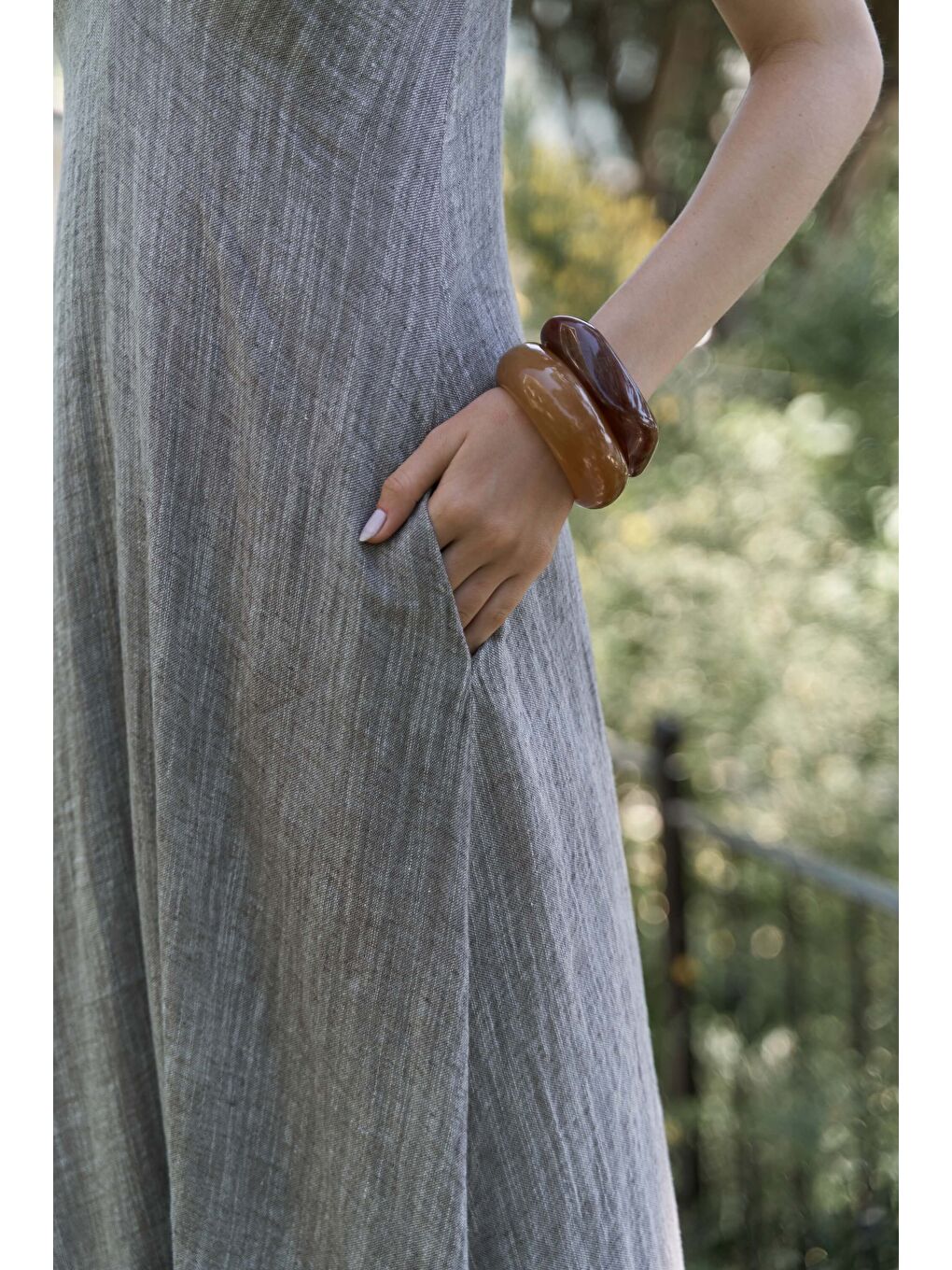 Kahverengi Cinas Askılı Uzun Kahve Keten Elbise-6