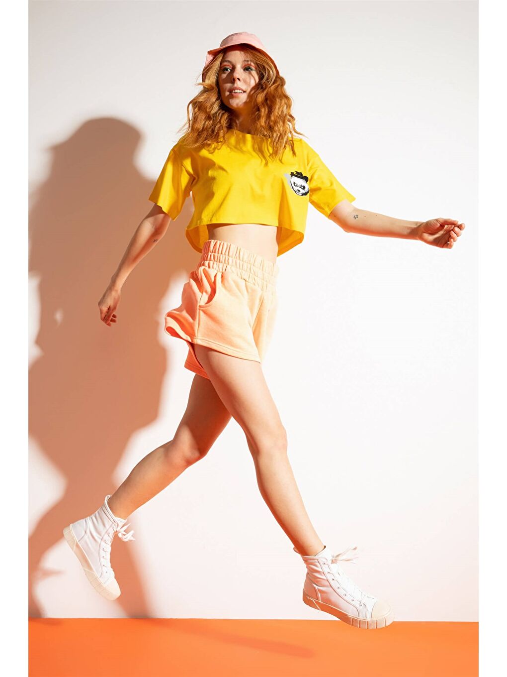 Kadın Kısa Shadow Panda Sarı T-Shirt-1