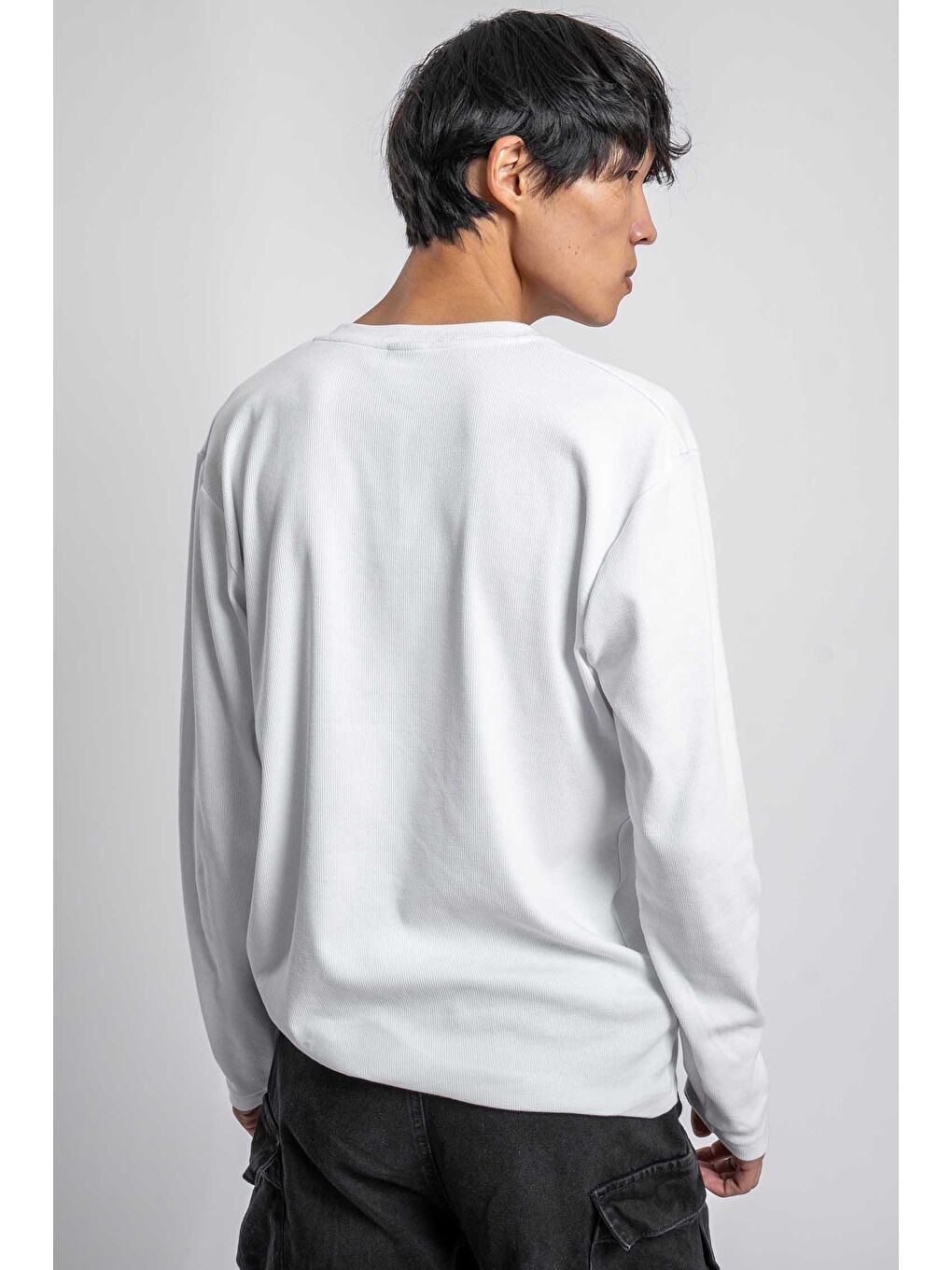 Erkek Oversize Düğmeli Basic Uzun Kollu T-Shirt Ekru-4