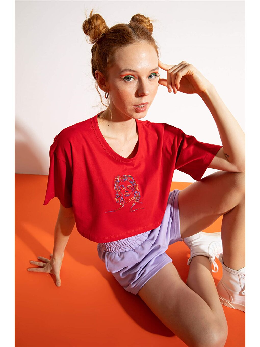 Kadın Kısa M.M. Kırmızı T-Shirt