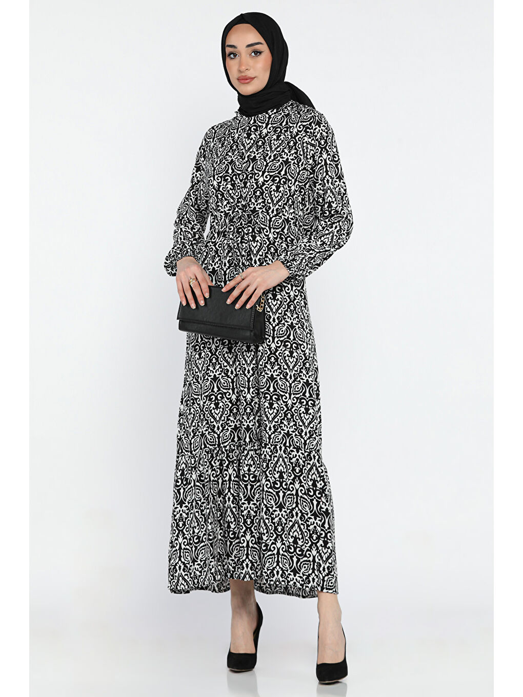 Siyah Desenli Bel Bağlamalı Tesettür Viskon Elbise-3