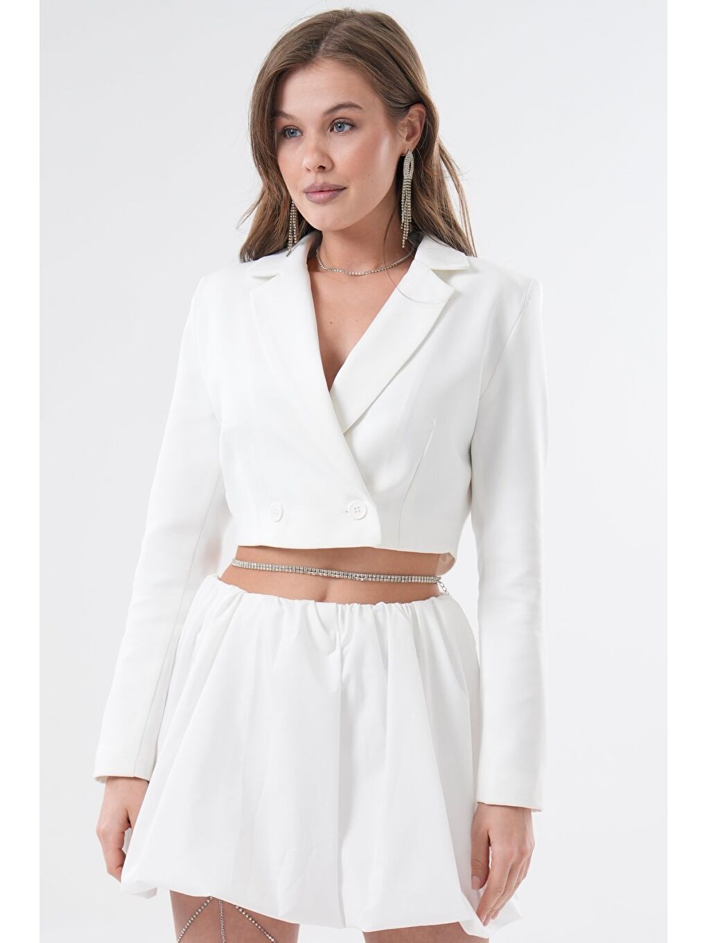 Beyaz Kadın Regular Fit Kruvaze Kapama Dokuma Crop Blazer Ceket -Şık & Spor