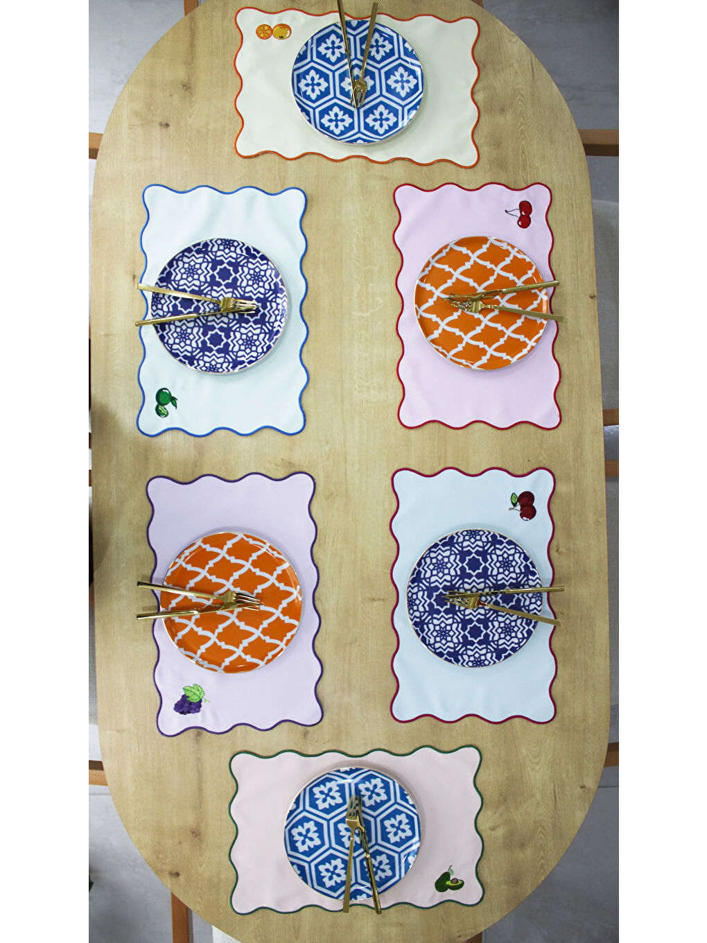 Bej Juvi Renkli Meyve Nakışlı Dalgalı 6'lı Amerikan Servis 30x45 cm Mutfak Sofra Takımı