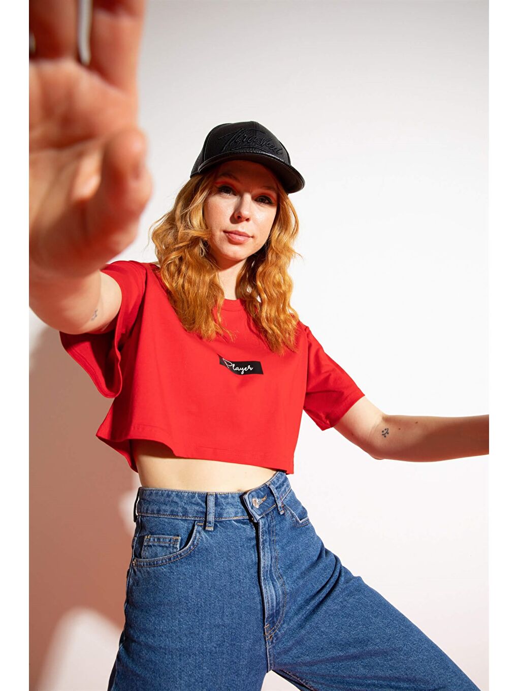 Kadın Kısa Player Kırmızı T-Shirt-2